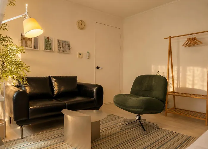Luggage Storage Available, 3-minute Walk From Seolleung Station, For 6, Close To Gangnam Coex Starfield, Garosu-gil, And Itaewon 15minutes * 서울특별시